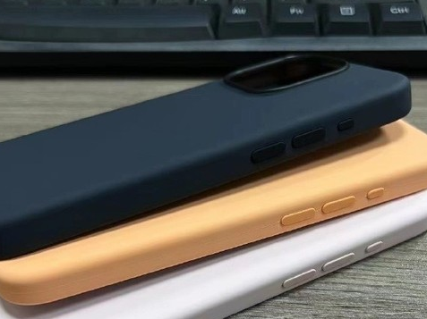 炉霍苹果14维修站分享iPhone14手机壳能直接给iPhone15用吗?